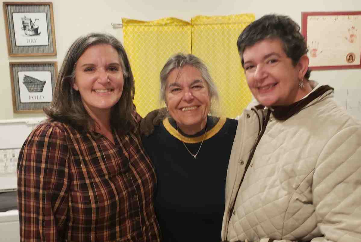 2023-11-24 Sagegiving trio.jpg